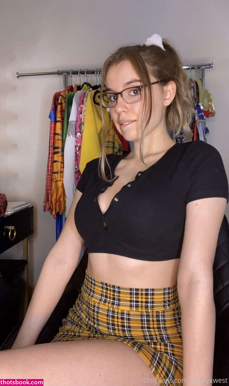 Harley West harleyxwest Savanna Barajas Nude OnlyFans Photos #4 1156843