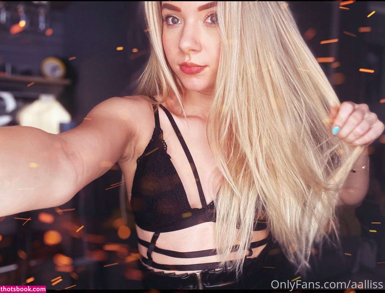 Aalliss Nude OnlyFans Photos #15 1157601