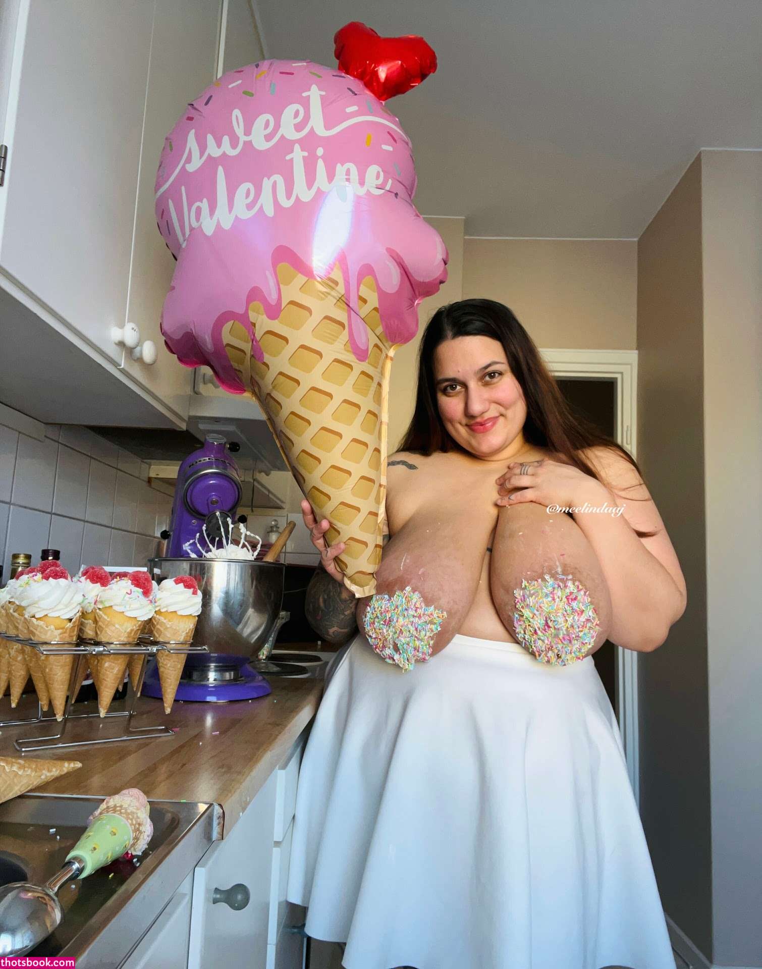 meelindaaj Melinda missbustybaker Nude OnlyFans Photos #14 1107007