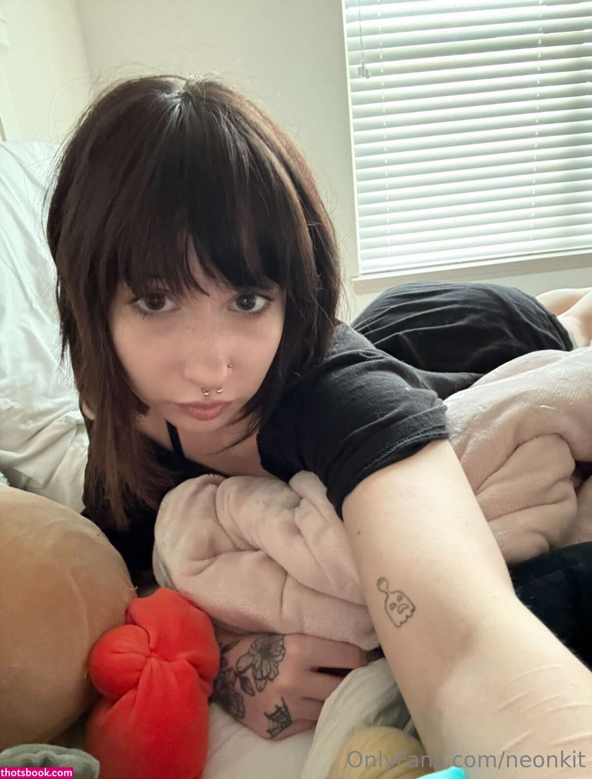 neonkit Nude Leaks OnlyFans Photos #5 1797700