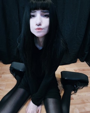 preachersmanicdaughter Nude Leaks OnlyFans Photos #1