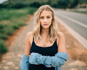 paigeflix Nude Leaks OnlyFans Photos #6