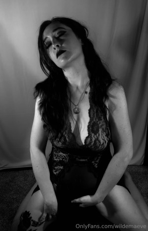 wildemaeve Nude Leaks OnlyFans Photos #1