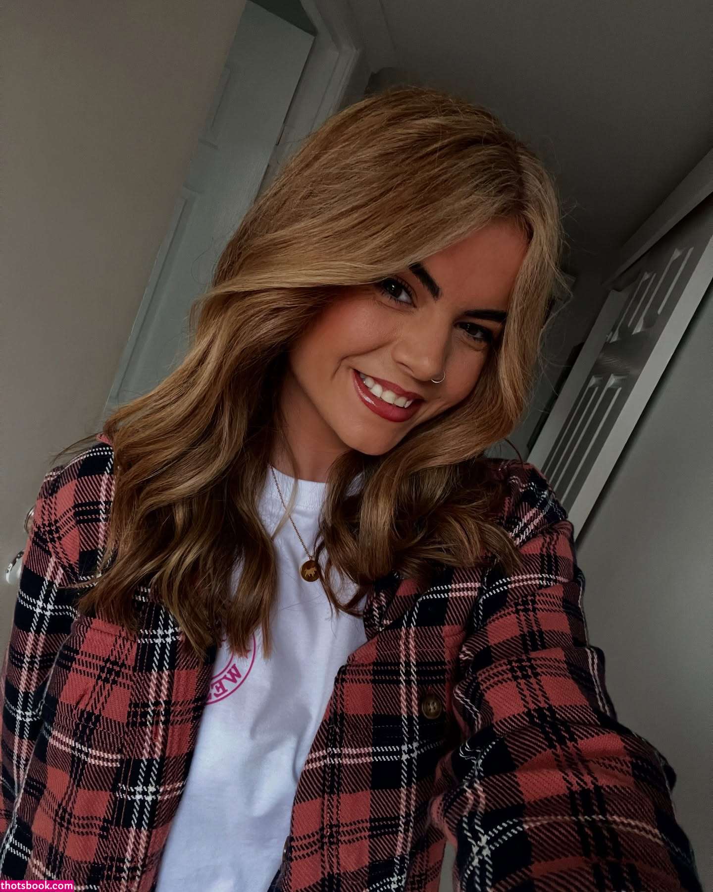 emajanewhite thelandygirl Ema White Nude Leaks OnlyFans Photos #2 1811404