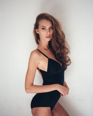 Yulia Rose Nude Leaks OnlyFans Photos #5