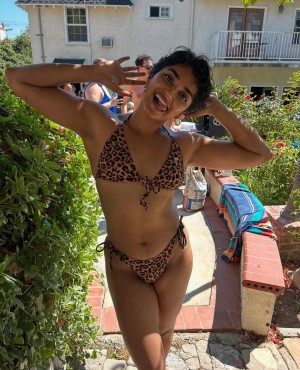 Sahana Srinivasan nude Leaks OnlyFans Photos #6