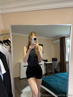 white baby nude Leaks OnlyFans Photos #5