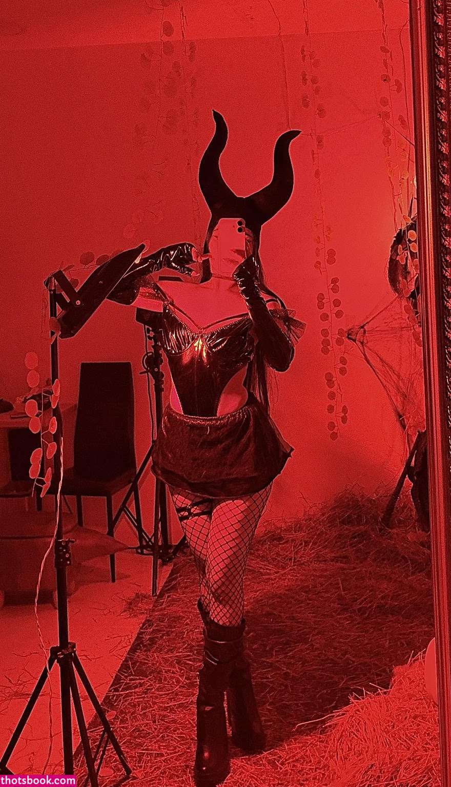 Ahri Moon1 Golden Girlsss Nude Leaks OnlyFans Photos #3 1815831