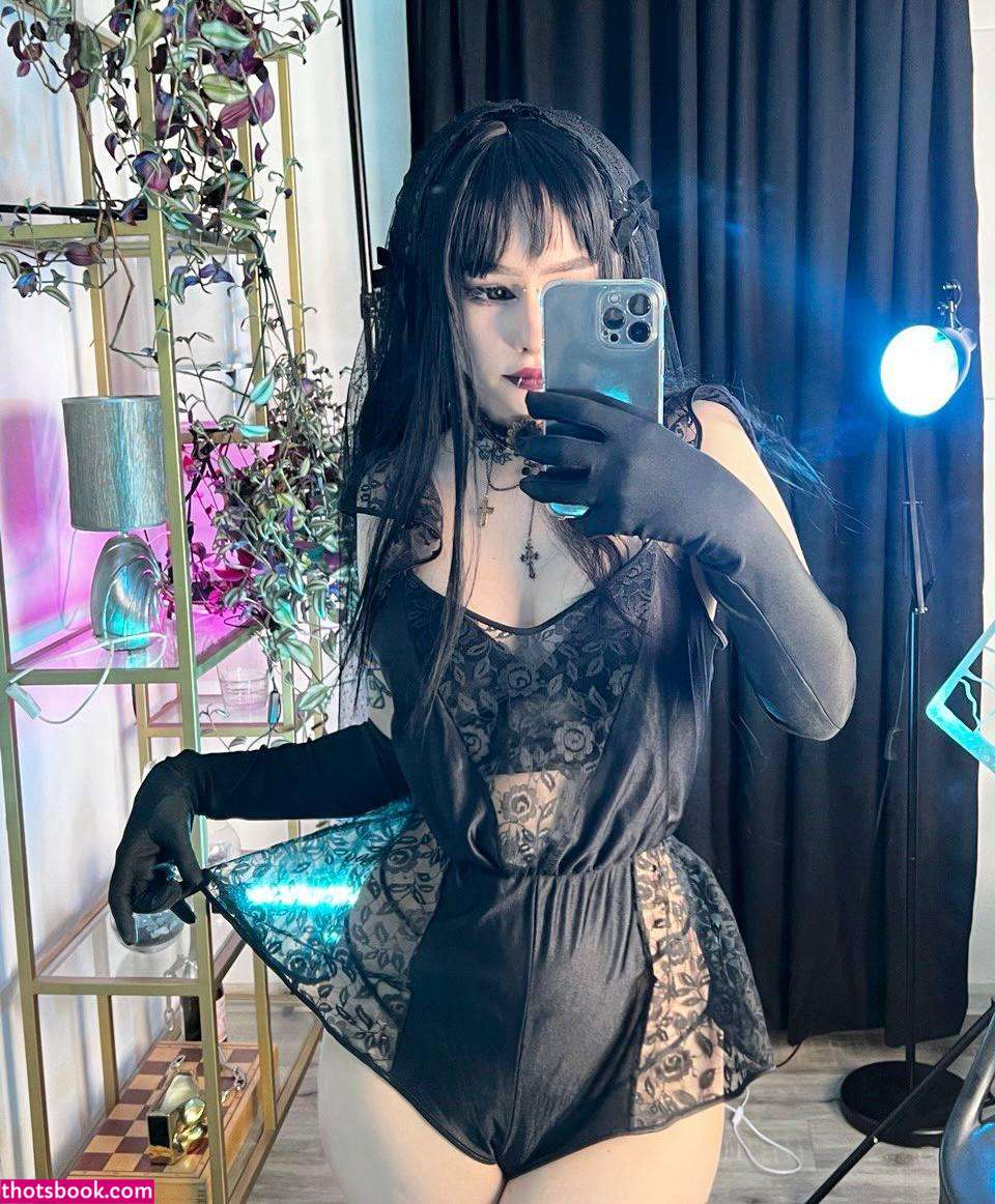 ghoticgrace ghot1c graceeee gothic grace Nude Leaks OnlyFans Photos #4 1817602