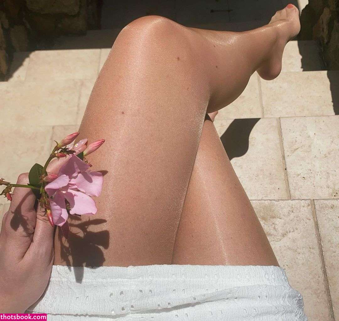 Emily instyle Photos #5 267721