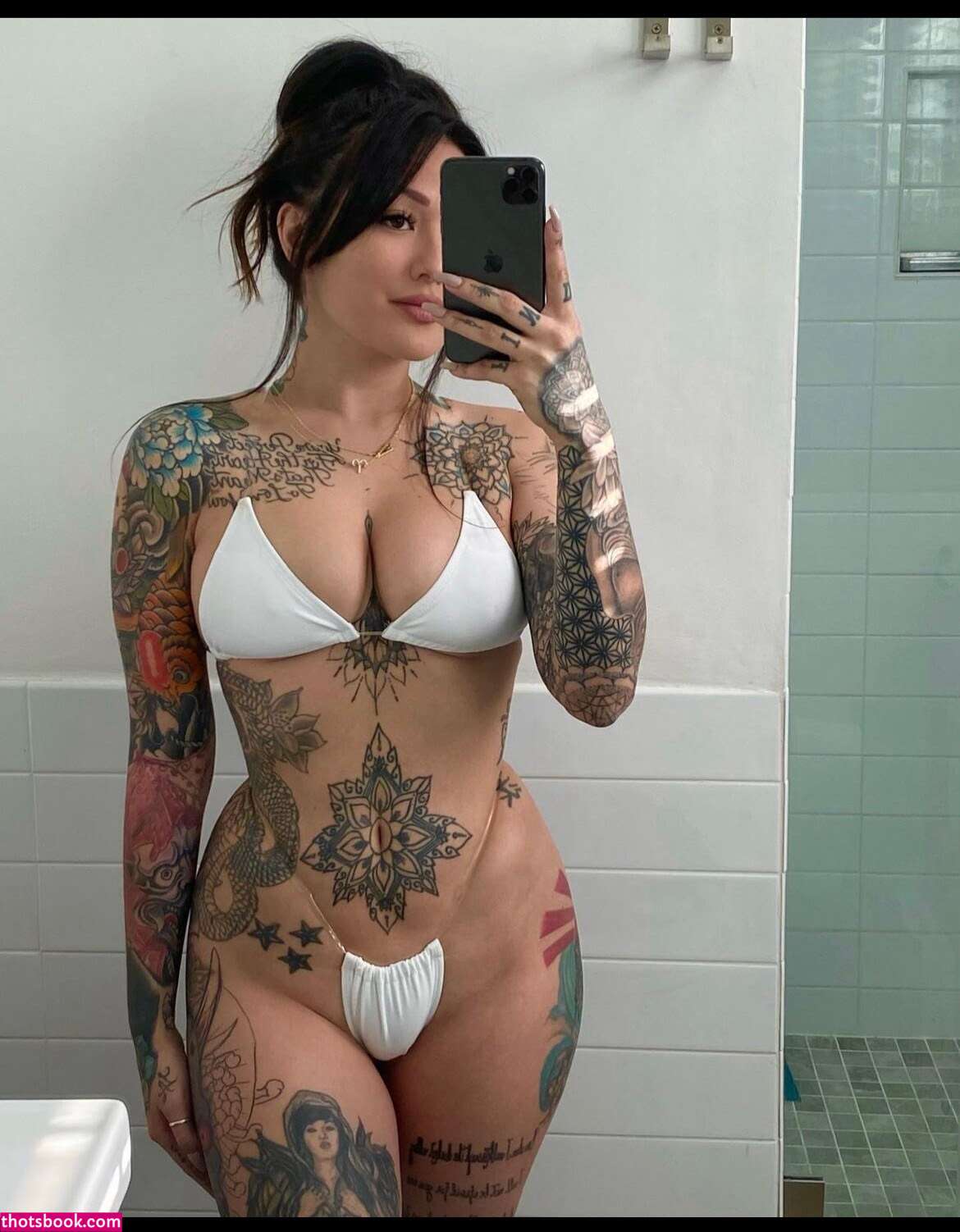 Taylor Roze Photos #1 275610