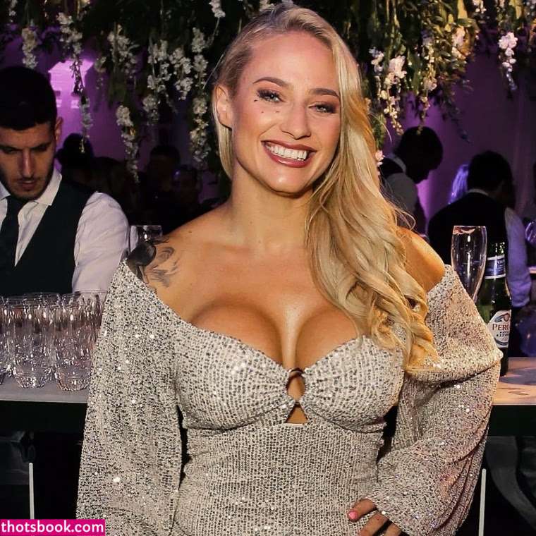 Ebanie Bridges Nude Photos #2 291799