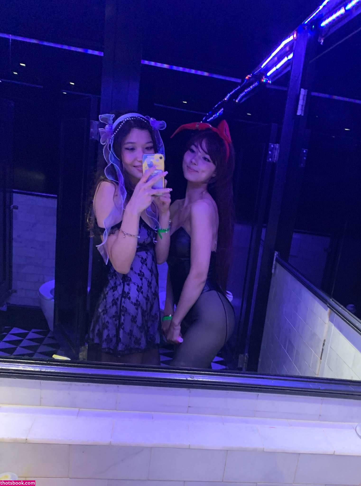 Amiechikin Nude Photos #6 292610