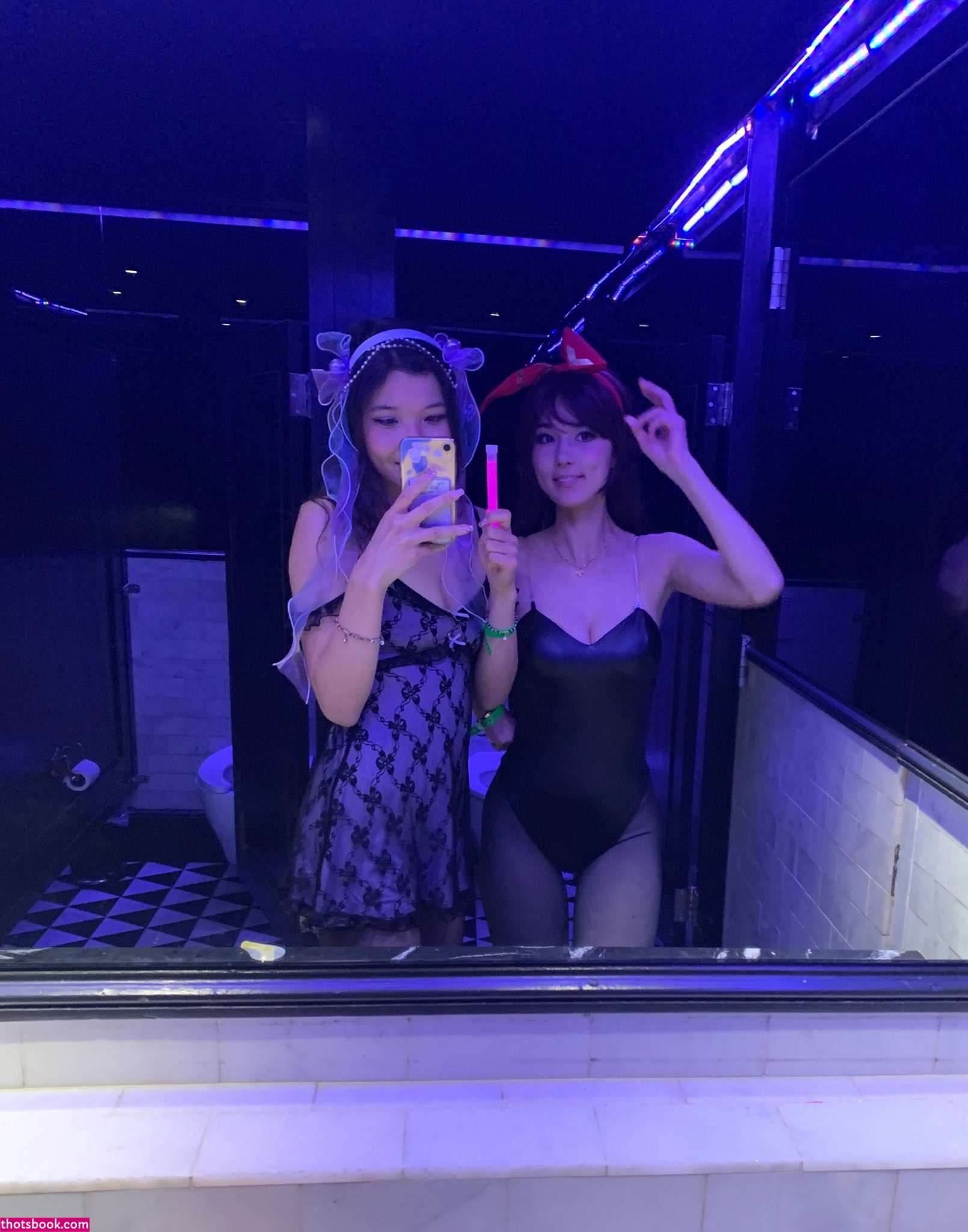 Amiechikin Nude Photos #6 292613