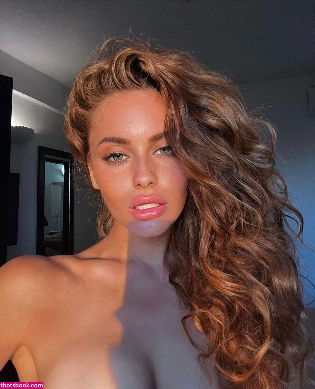 Ayaksvehchsrob Anilegna Nude Photos #6 292670