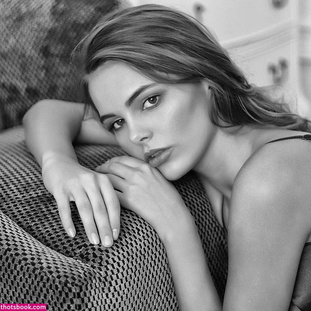 Avomixam Anirbaytko Nude Photos #15 293233