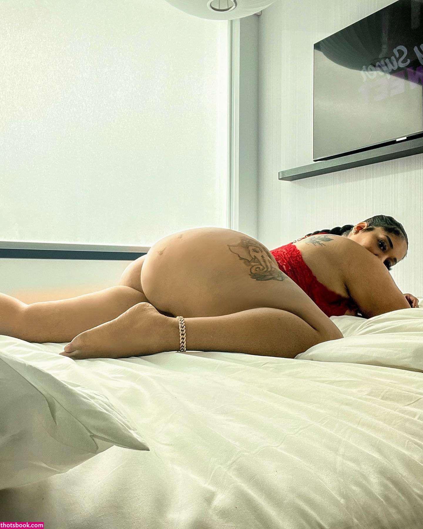 Curvyrb  Curvyredbone Nude Photos #1 306768