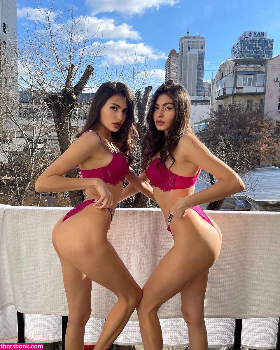 Twinsdoublepleasure Nude OnlyFans Photos #2 307547