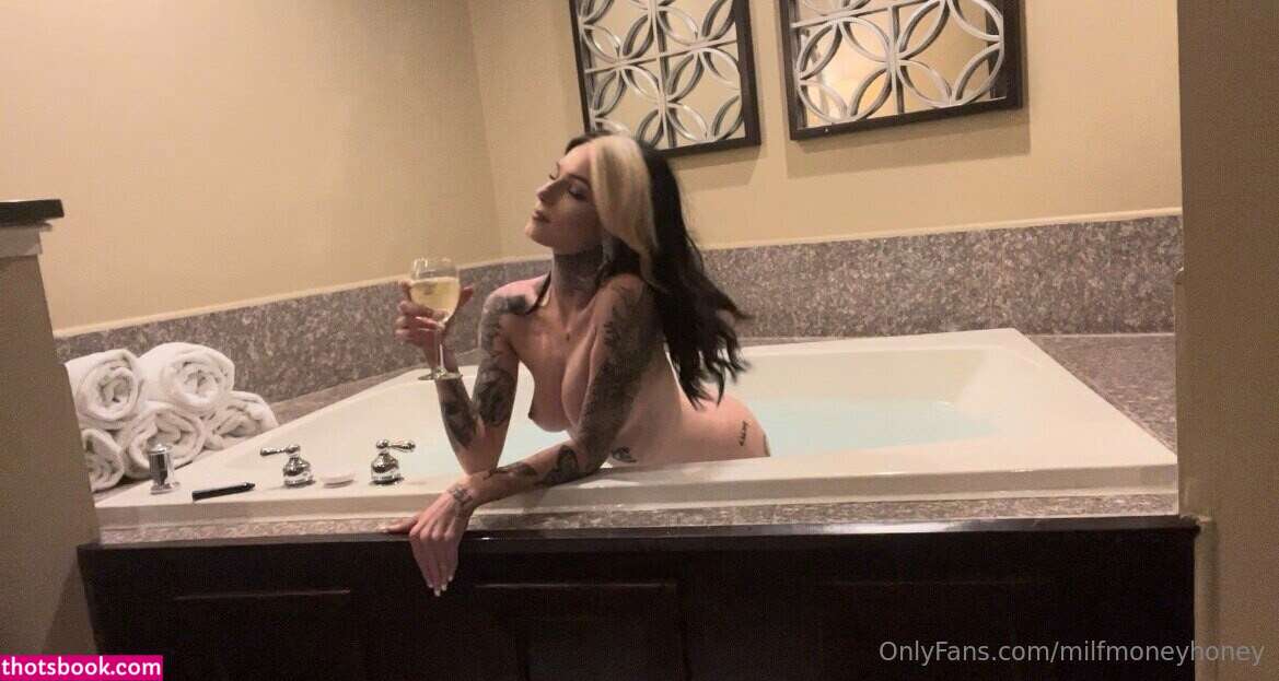 milfmoneyhoney Nude OnlyFans Photos #2 329459