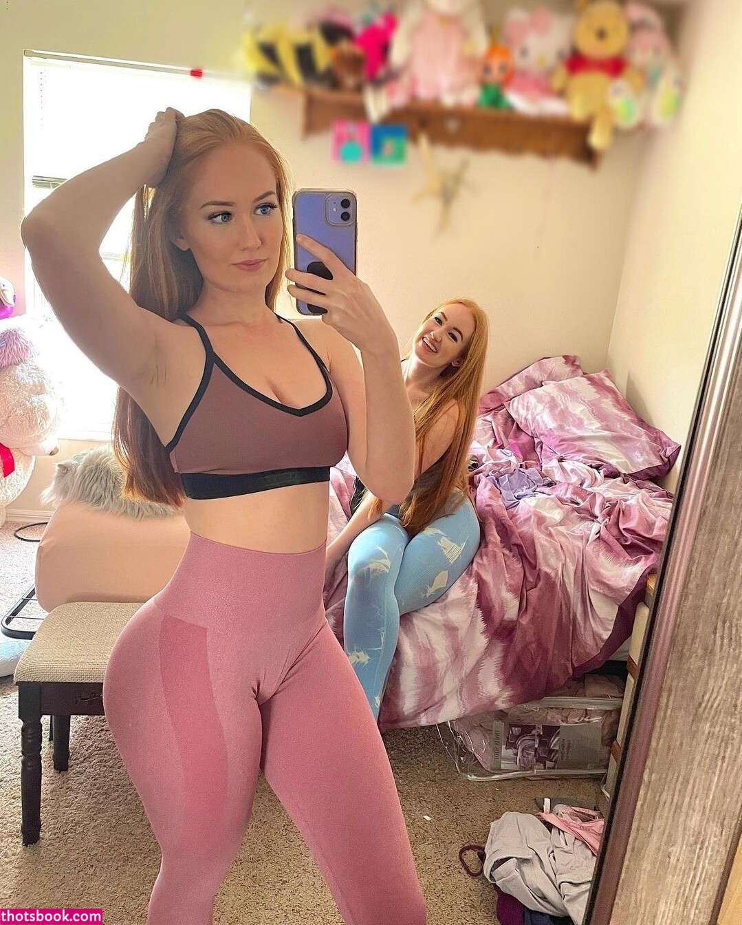 Iksnirub Twins Photos #9 281402