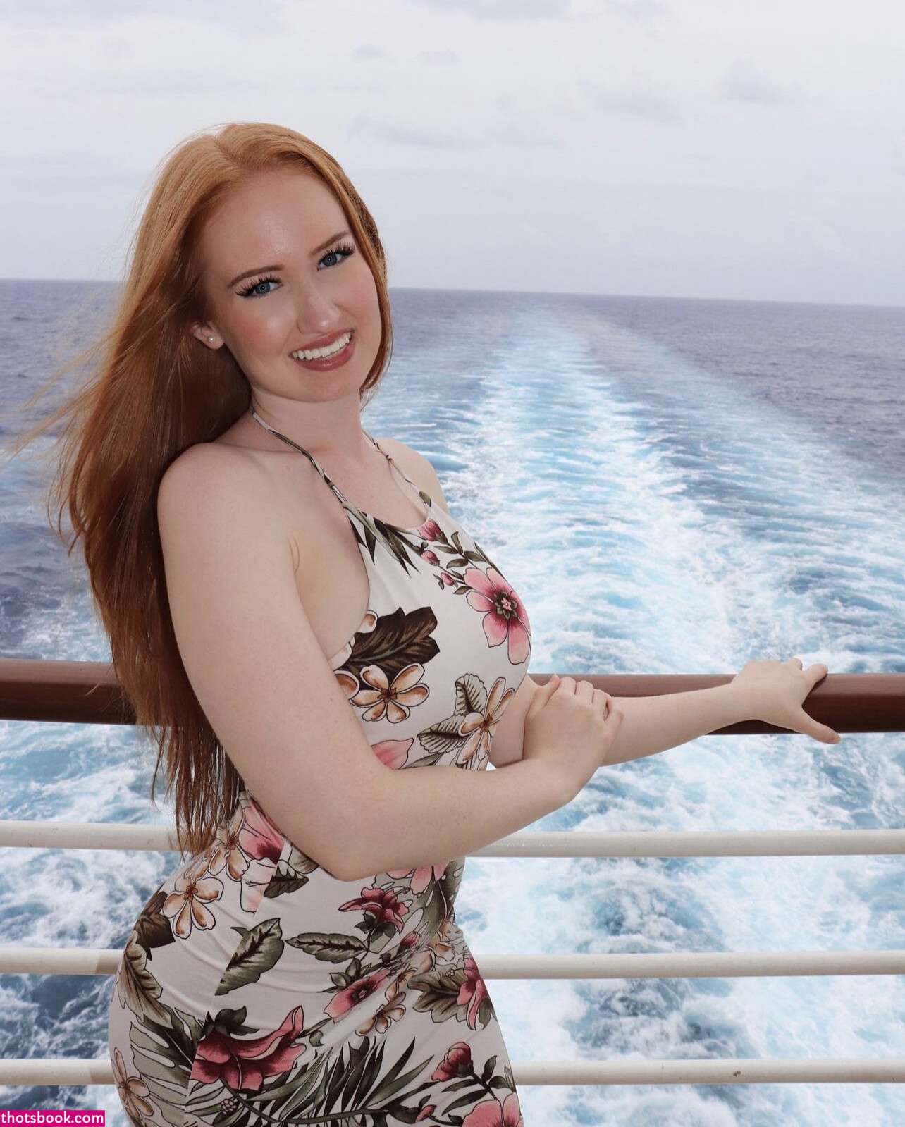 Iksnirub Twins Photos #12 281810