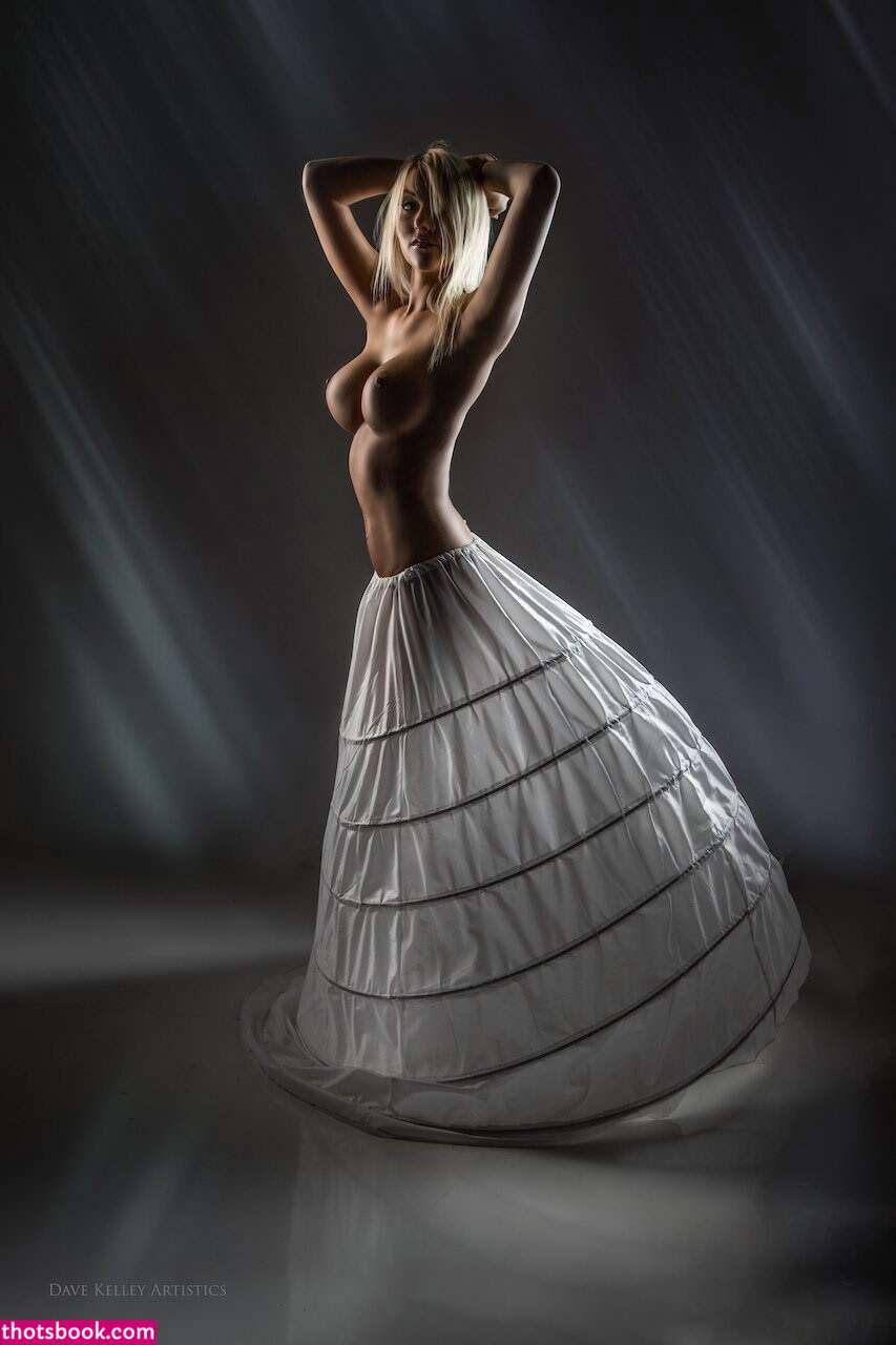 Griffin Maria Nude Photos #5 298835