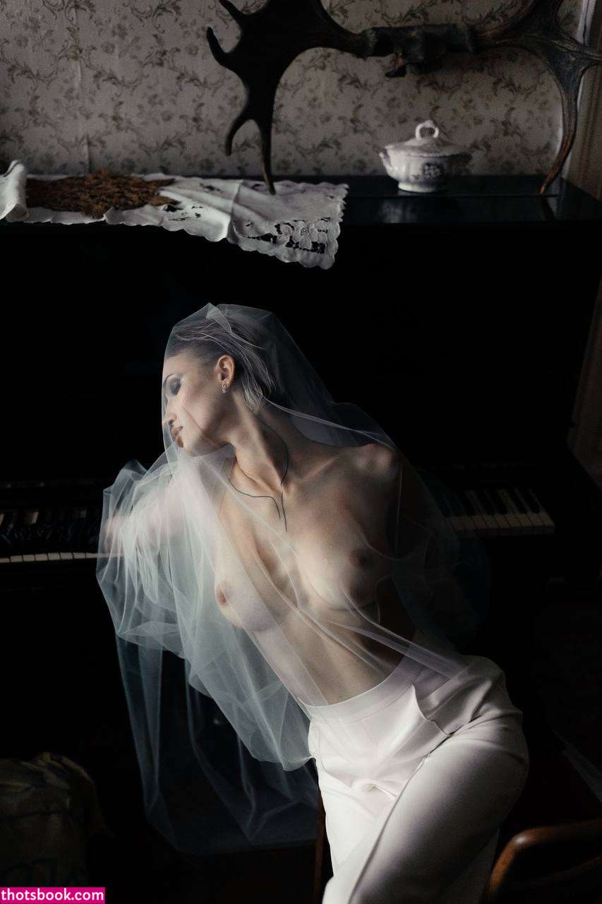 Vialentina Nude Photos #3 299758