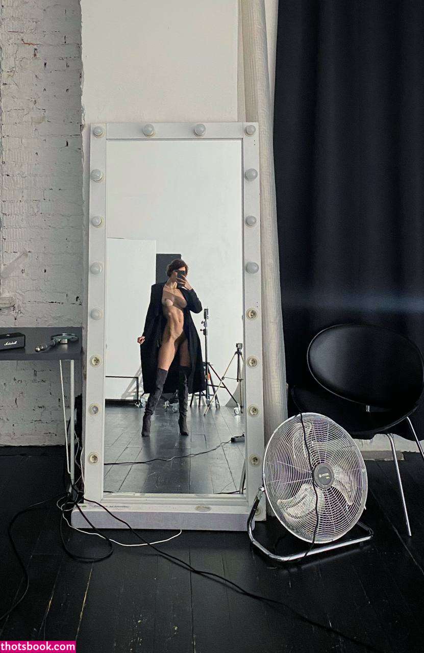 Vialentina Nude Photos #4 299765