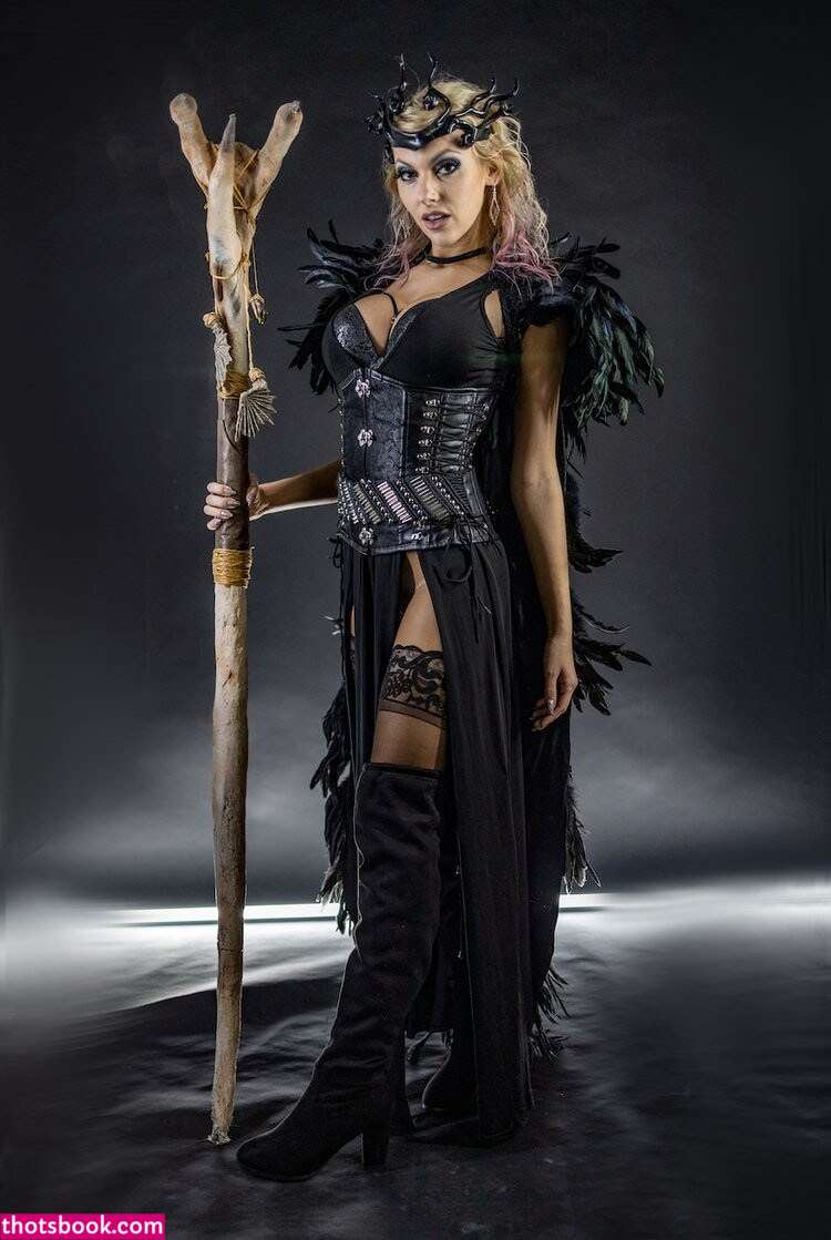 Griffin Maria Nude Photos #10 300033