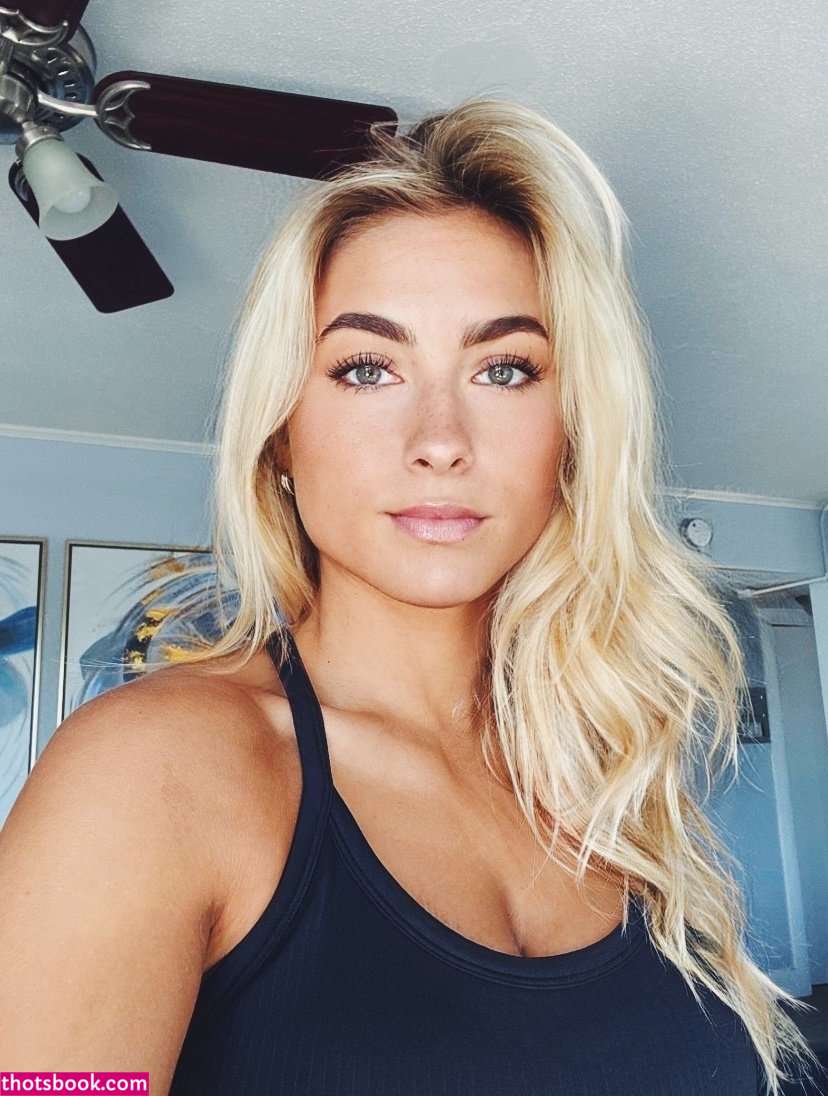 Olivia Lhopitault  Livlhob  Lilhoppytoe20 Nude OnlyFans Photos #3 320108