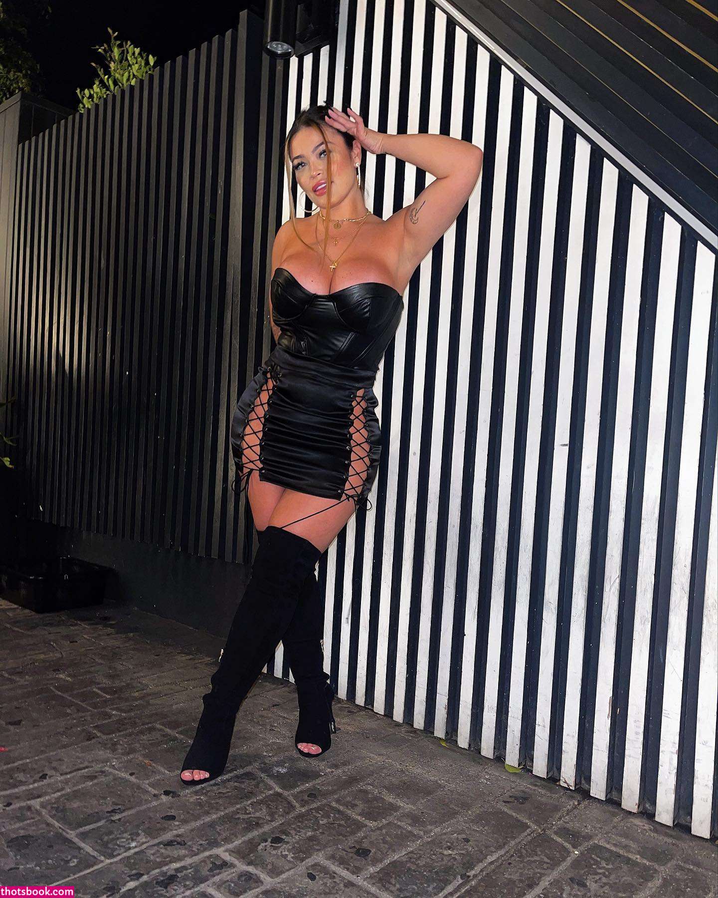 Woahhtee  tillyktv Nude Photos #11 296063