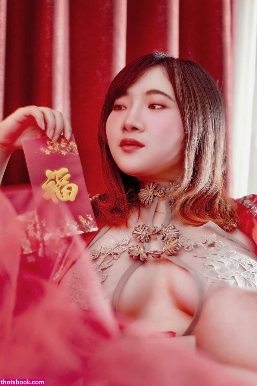 Ai Melody27  Indonesian Cosplayer Nude OnlyFans Photos #6    312783