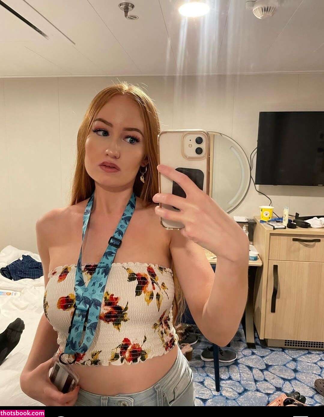 Iksnirub Twins Photos #2 280337