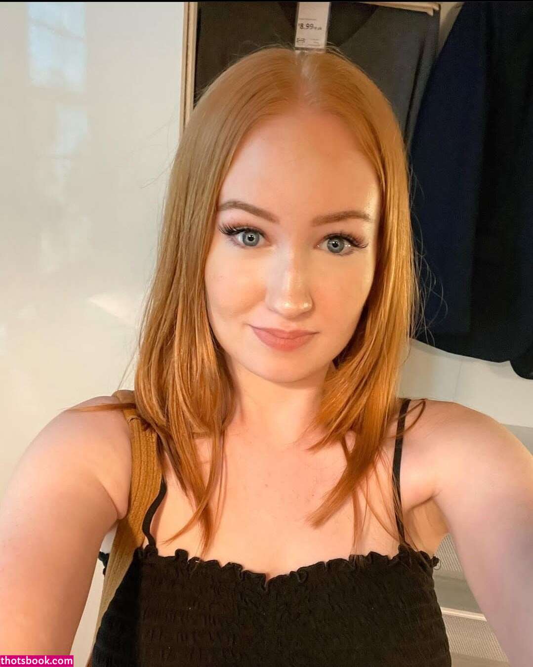 Iksnirub Twins Photos #3 280341