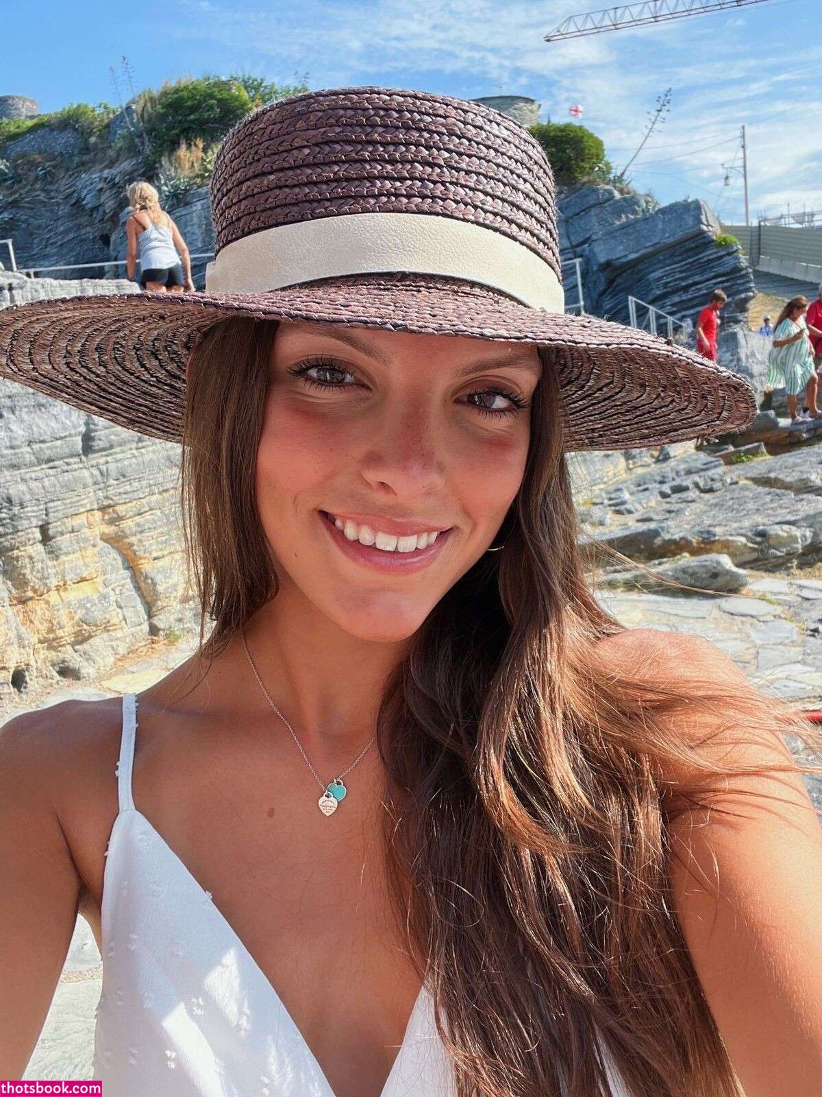 Jackie Aron Photos #2 280388