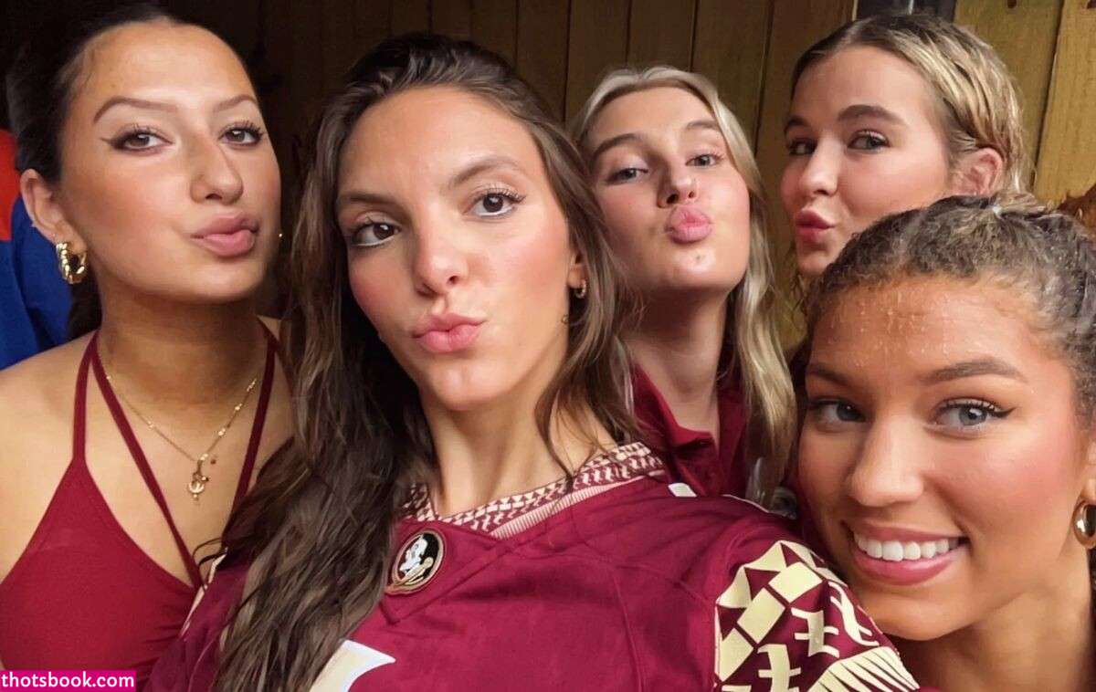 Jackie Aron Photos #3 280395