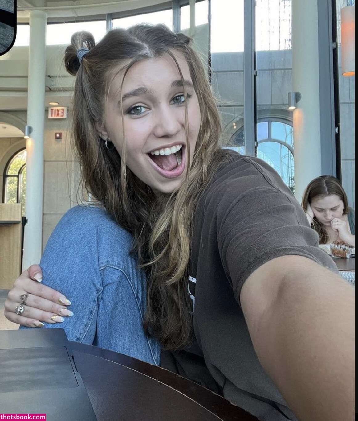 Avopracilop Anivlam Nude Photos #1 296197