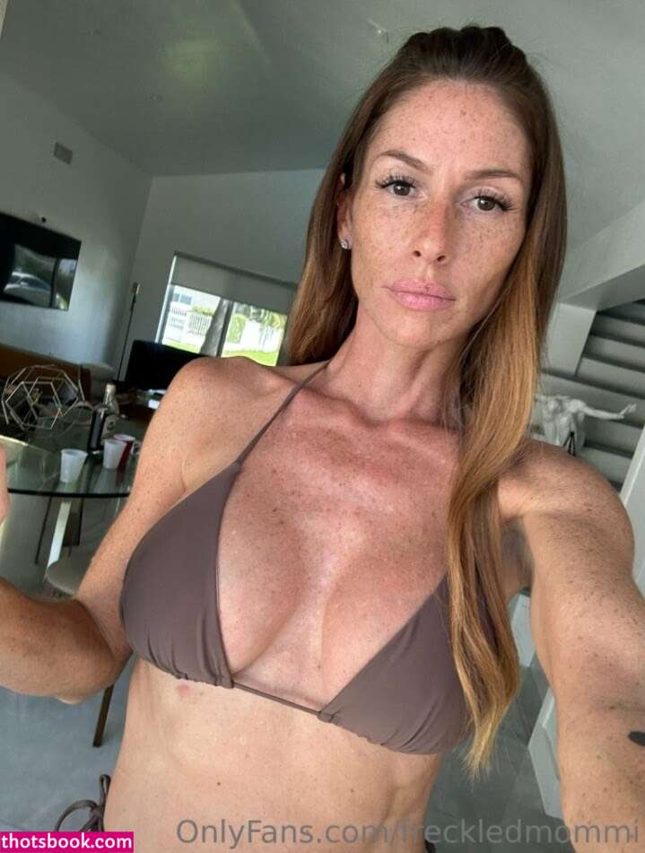 FreckledMommi Nude OnlyFans Photos #1 296370