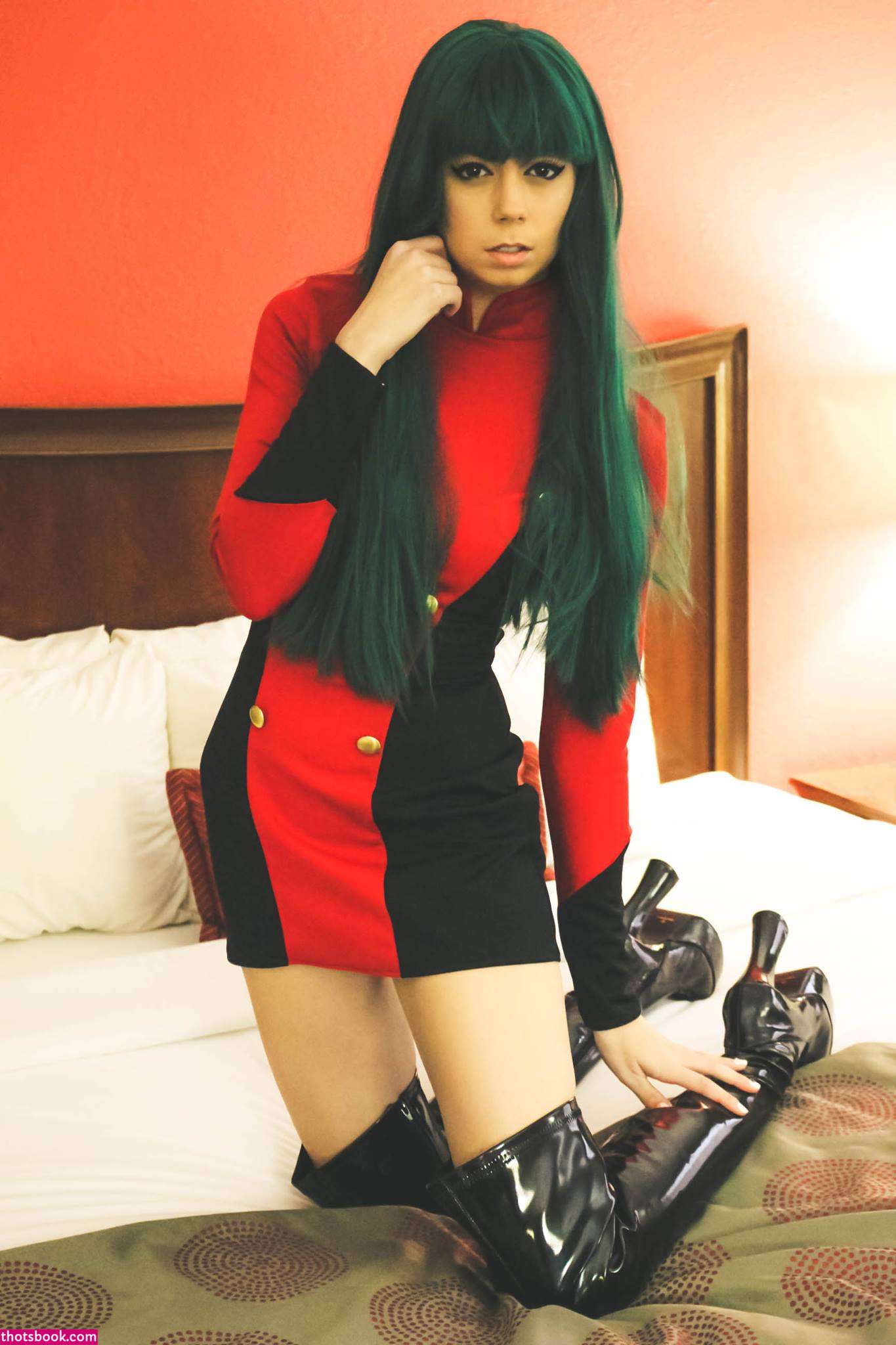 Uncanny Megan Nude Photos #6 297723