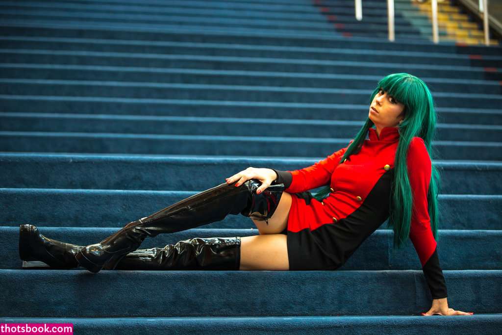 Uncanny Megan Nude Photos #8 297757