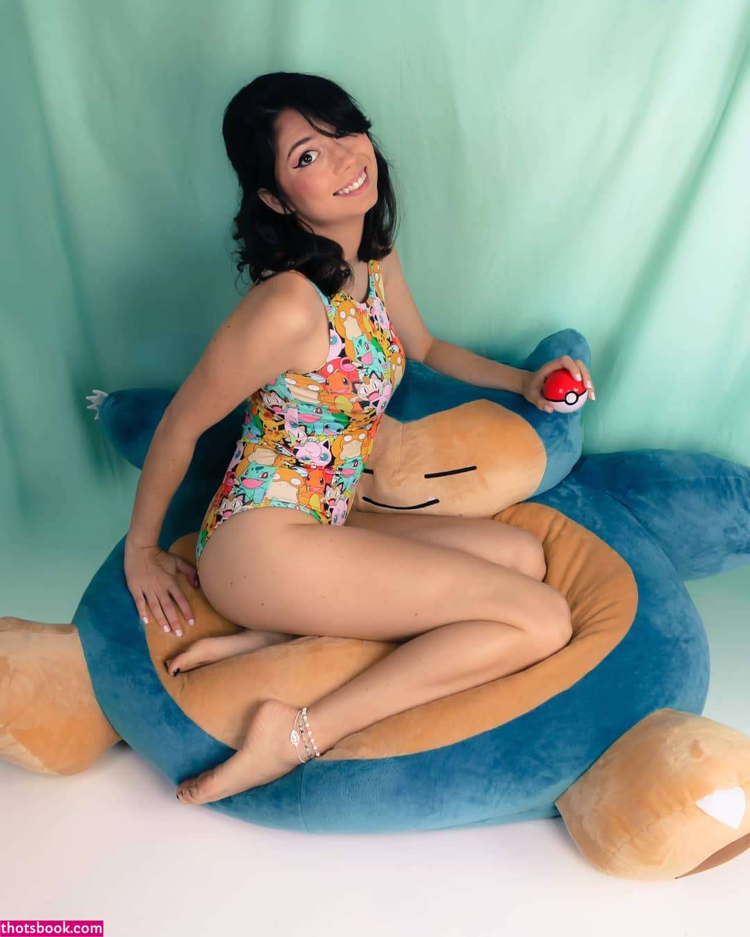 Uncanny Megan Nude Photos #12 298319