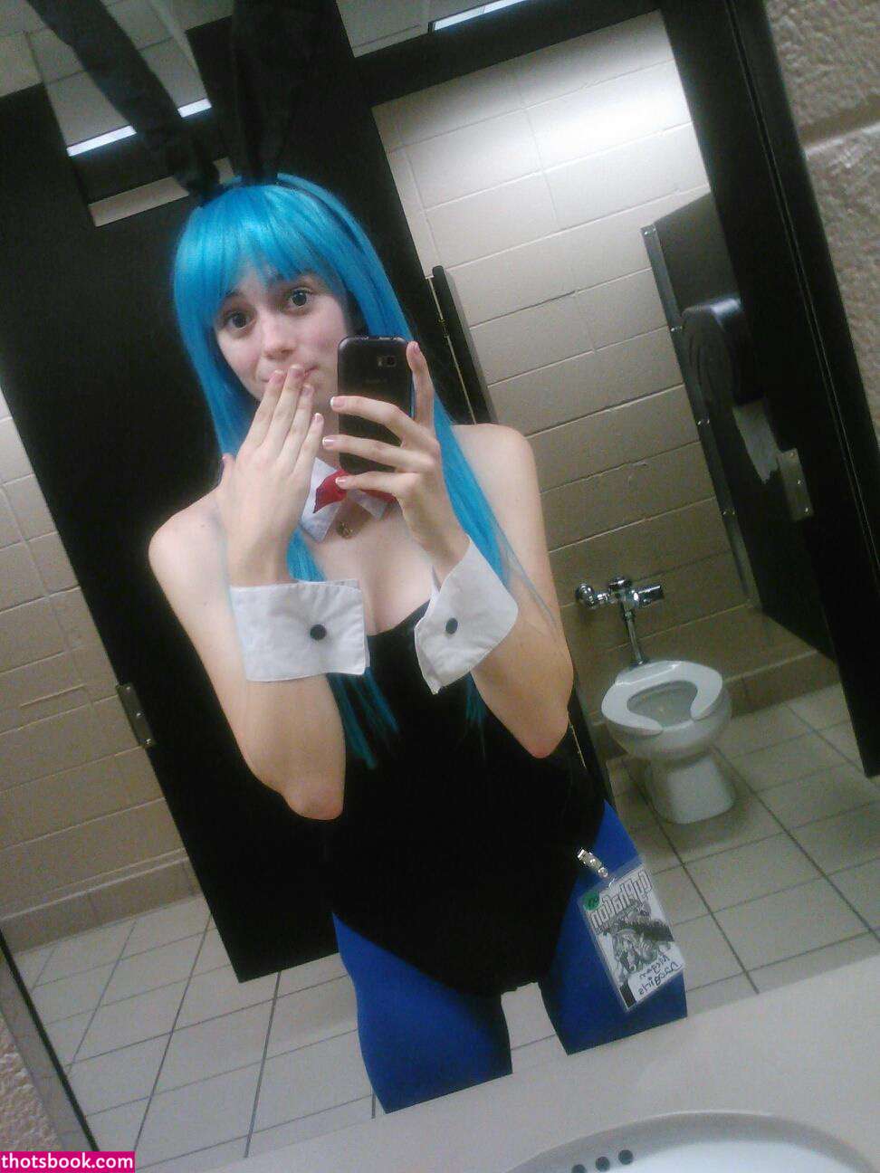 Uncanny Megan Nude Photos #15 298407