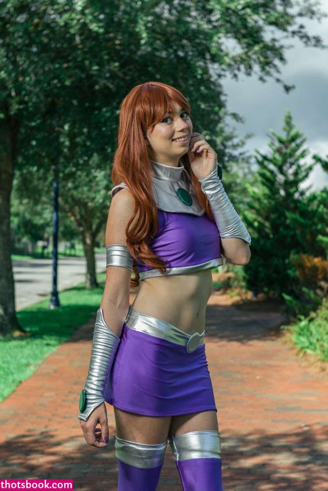 Uncanny Megan Nude Photos #16 298426