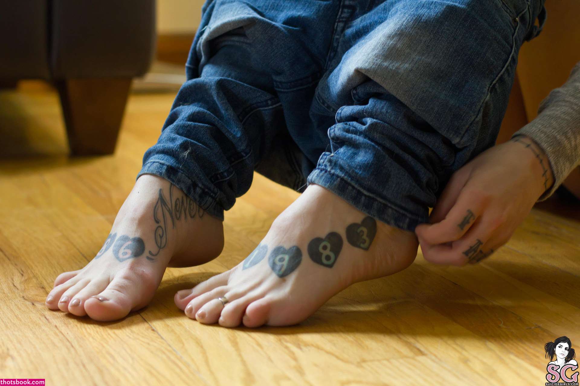 Elle Stranger  Casper Suicide Nude OnlyFans Photos #2 326897