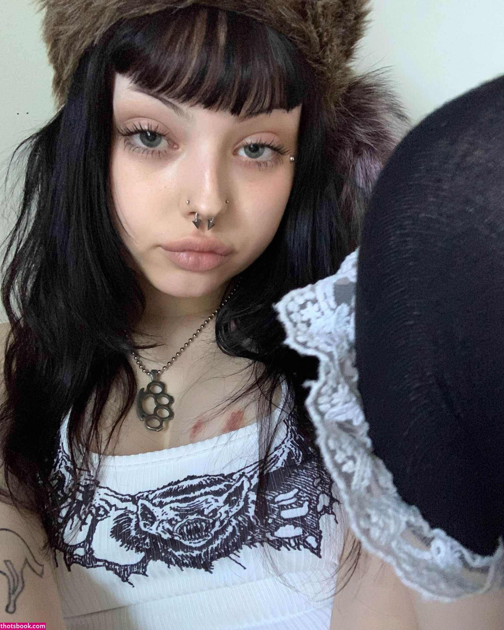 b4i1e3  b4il3e Nude Photos #6 302660