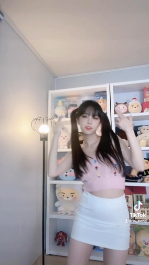 yin2618 Nude Video #1