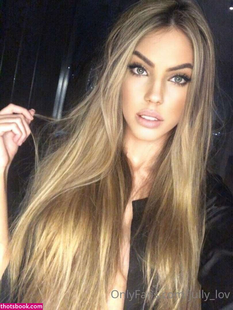 Jully Lov Nude OnlyFans Photos #7 1048430