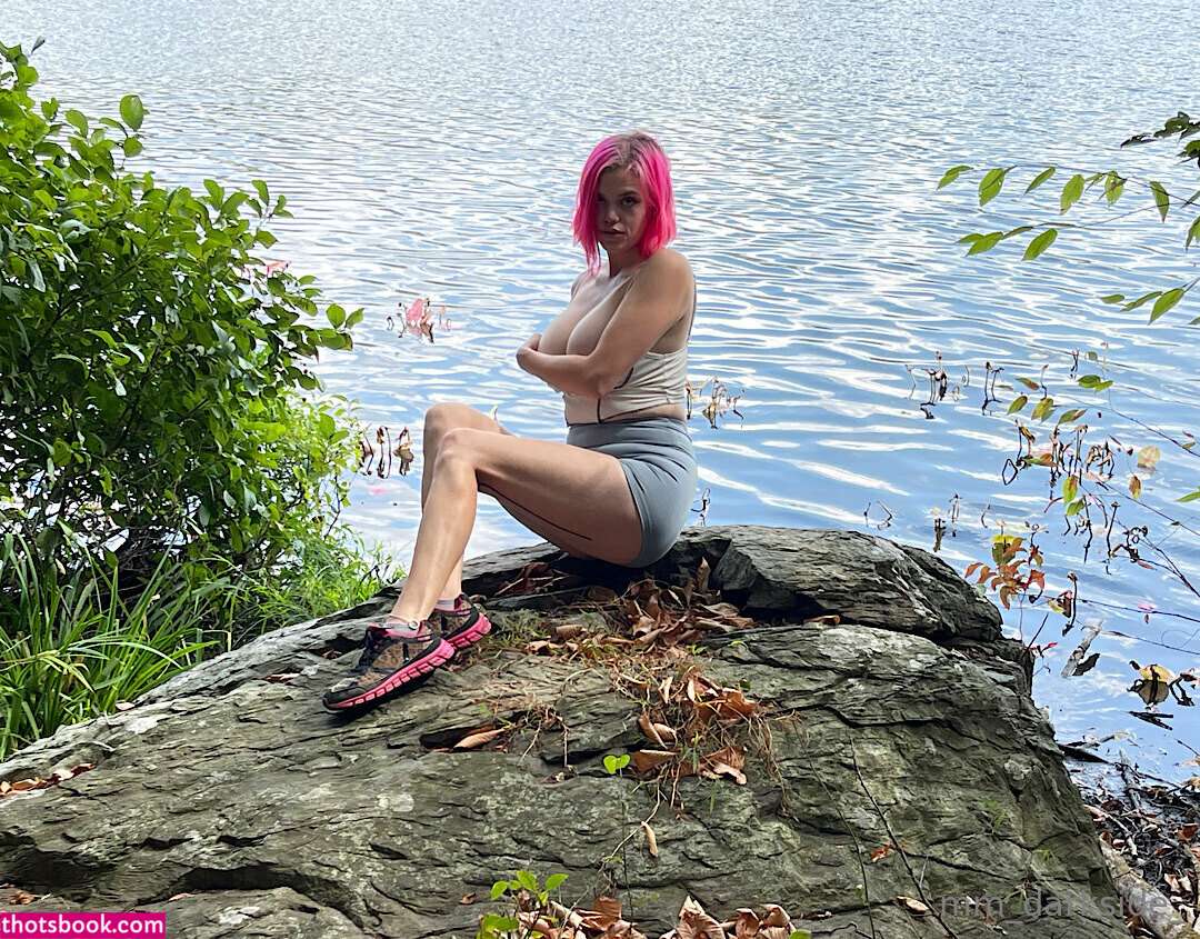 mmdarkside MiaDarkside gothbbydoll Nude OnlyFans Photos #9 1085856