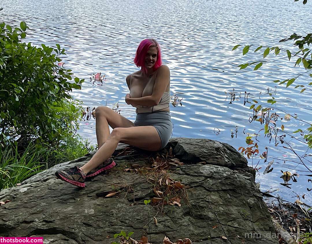 mmdarkside MiaDarkside gothbbydoll Nude OnlyFans Photos #11 1085879