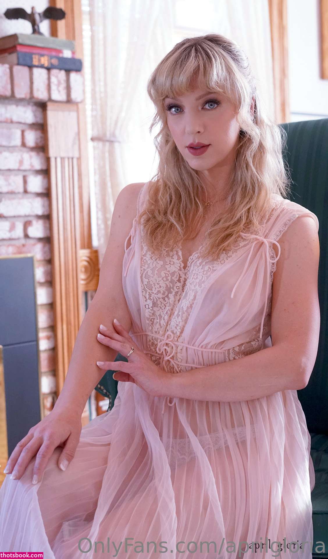 April Gloria Nude OnlyFans Photos #3 1099227